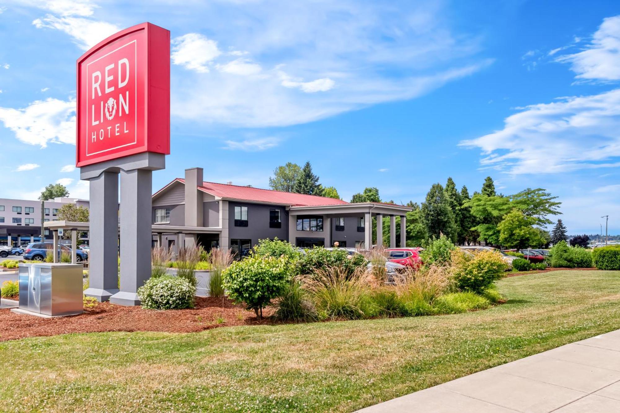 Red Lion Hotel Portland Airport Extérieur photo